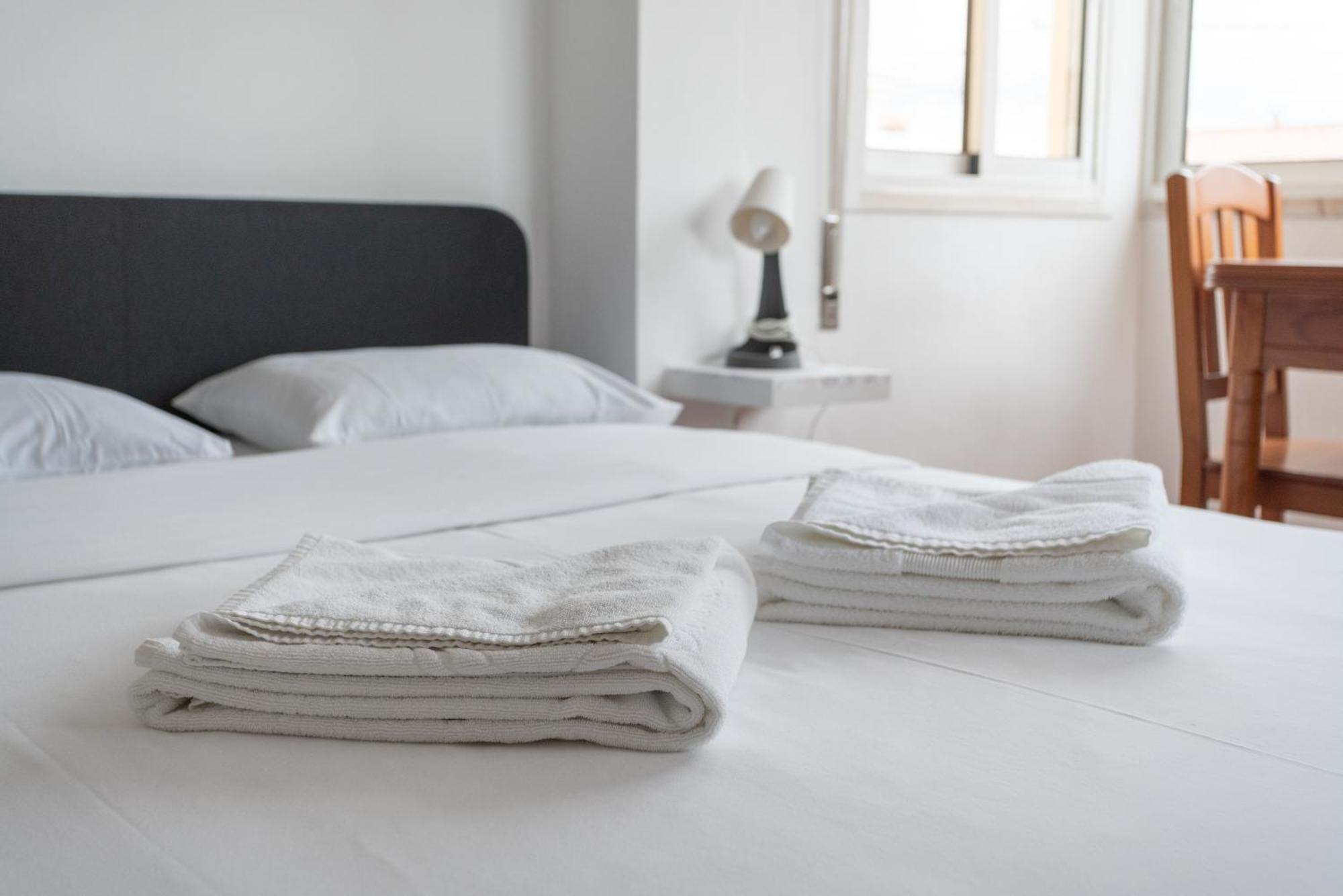 Blife Faro Beach Hostel & Rooms المظهر الخارجي الصورة