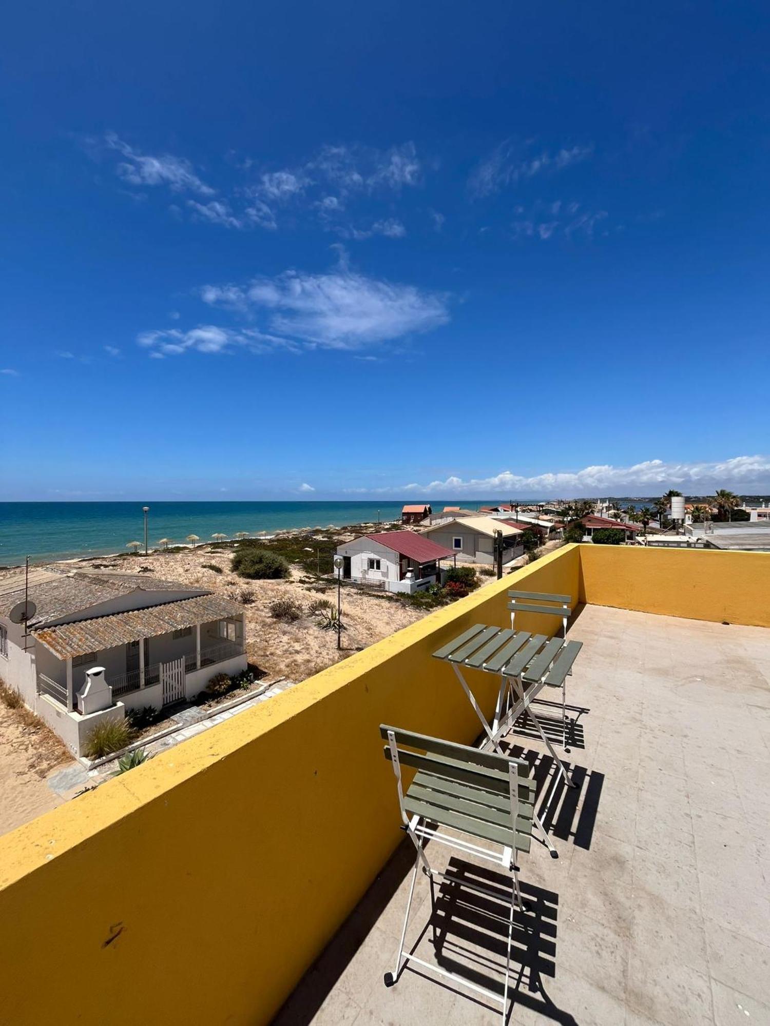 Blife Faro Beach Hostel & Rooms المظهر الخارجي الصورة